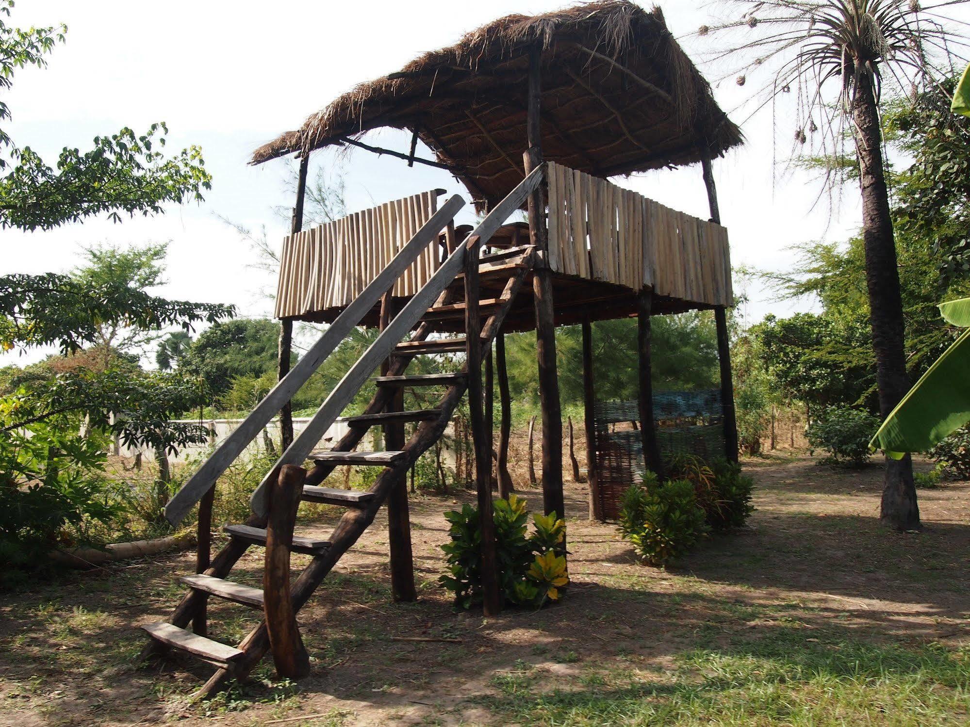 Footsteps Eco-Lodge Gunjur Dış mekan fotoğraf