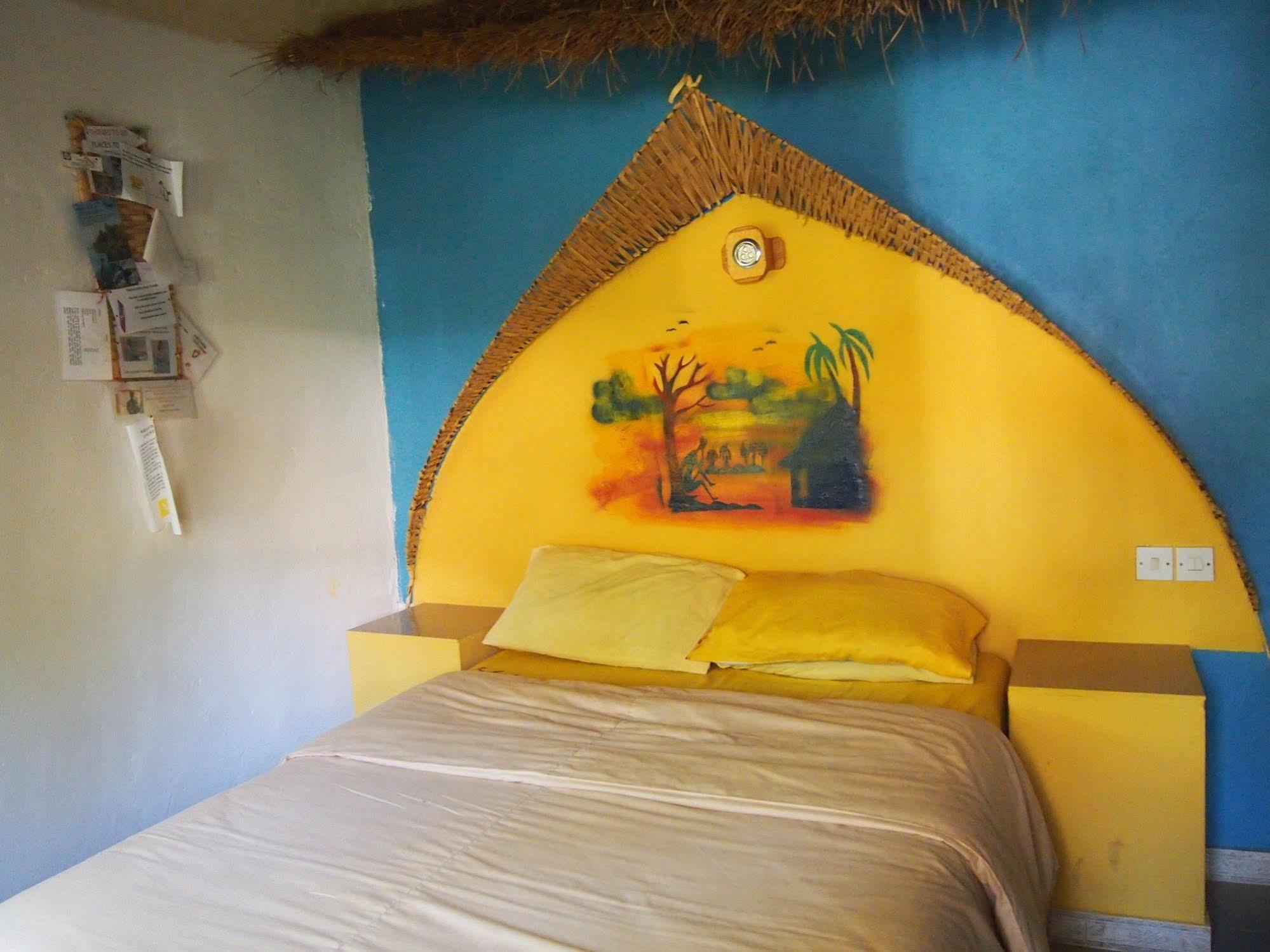 Footsteps Eco-Lodge Gunjur Dış mekan fotoğraf