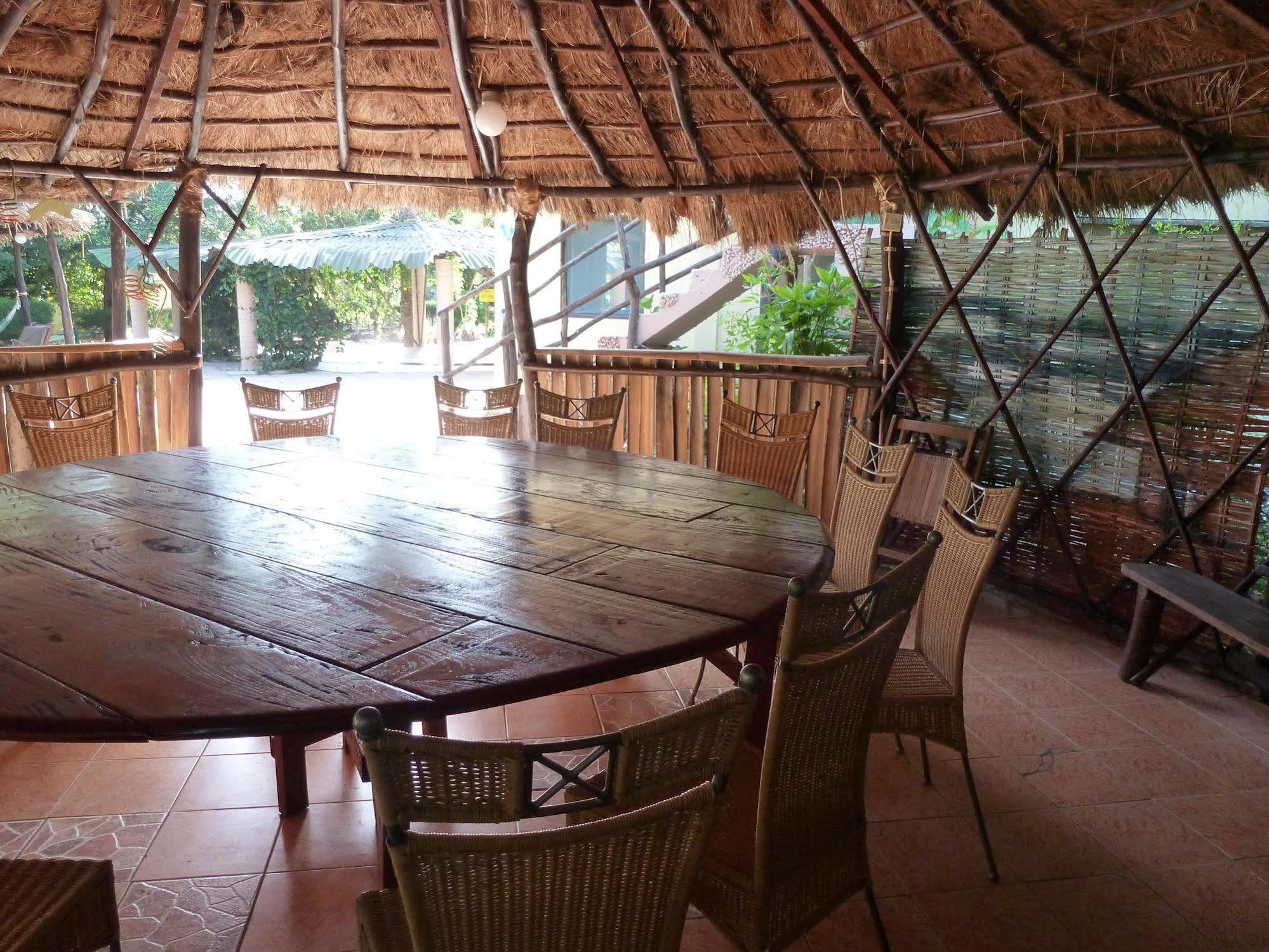 Footsteps Eco-Lodge Gunjur Dış mekan fotoğraf