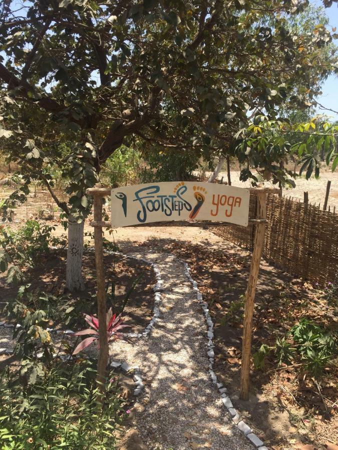 Footsteps Eco-Lodge Gunjur Dış mekan fotoğraf