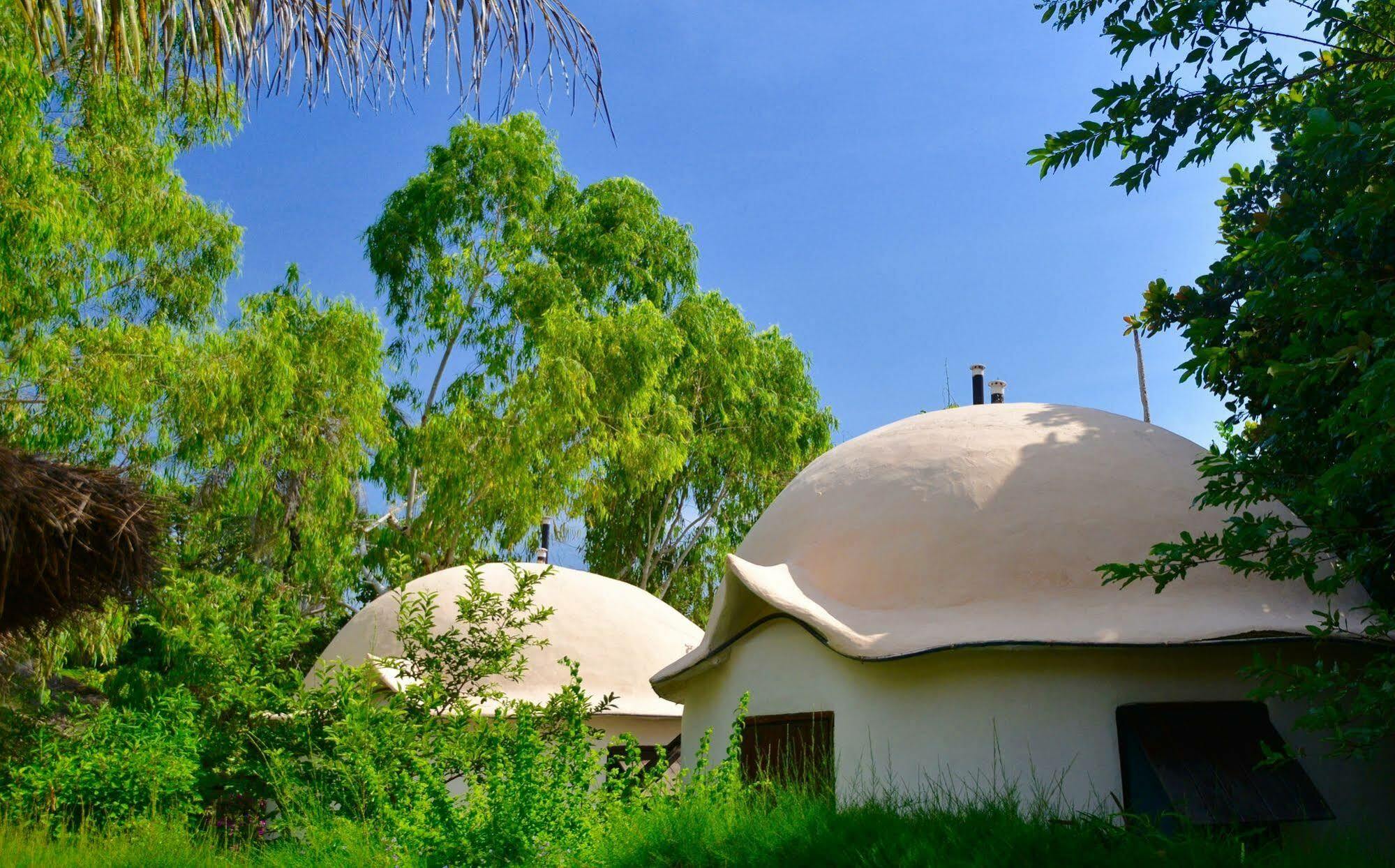 Footsteps Eco-Lodge Gunjur Dış mekan fotoğraf